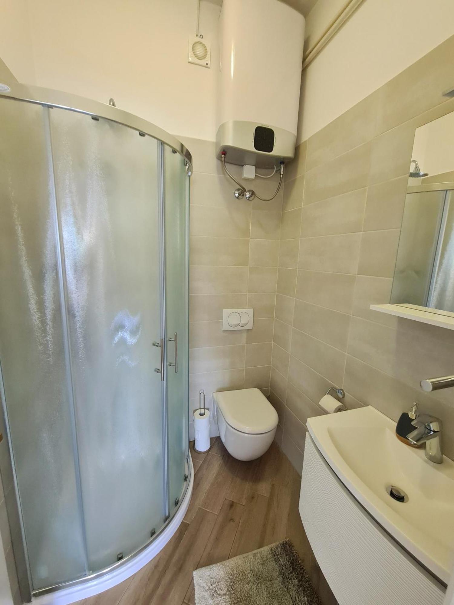 רוביני Apartments Ada מראה חיצוני תמונה