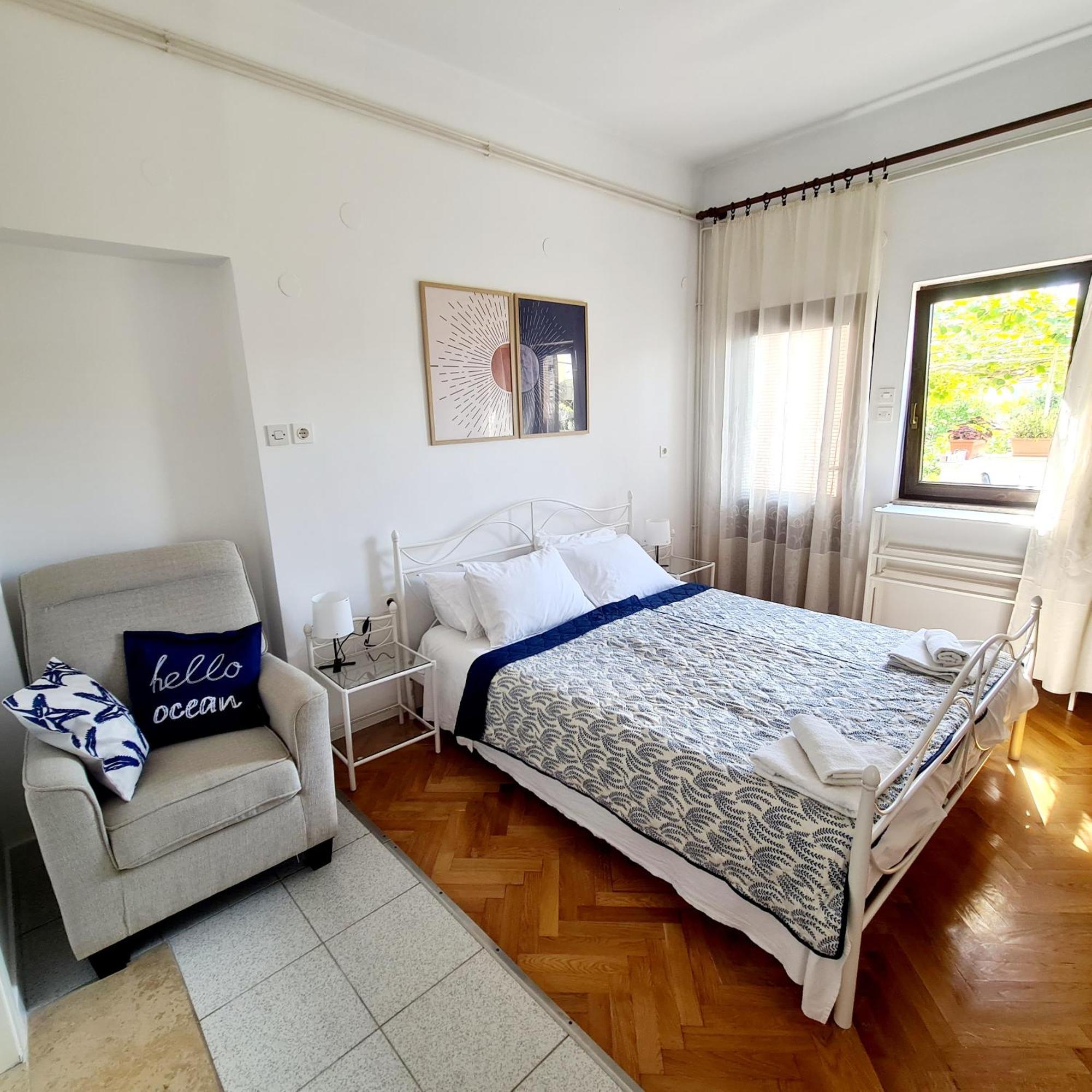 רוביני Apartments Ada מראה חיצוני תמונה